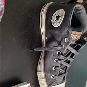 Converse never worn